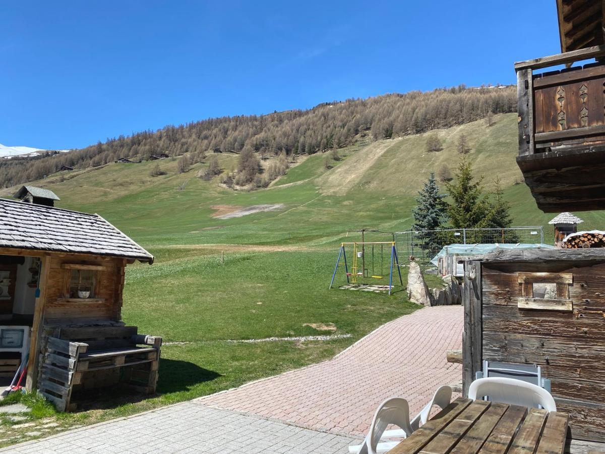 Mountain Chalet Milly Livigno Eksteriør bilde