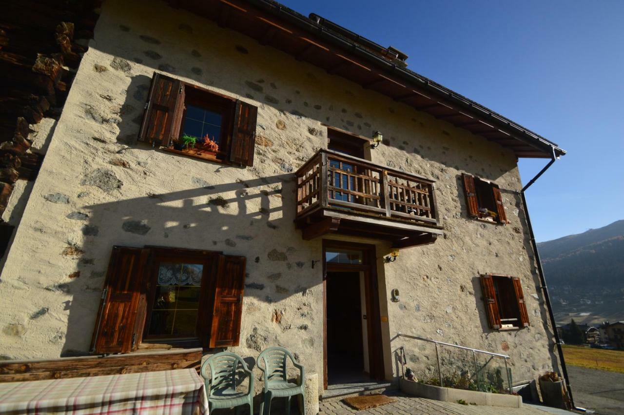 Mountain Chalet Milly Livigno Eksteriør bilde